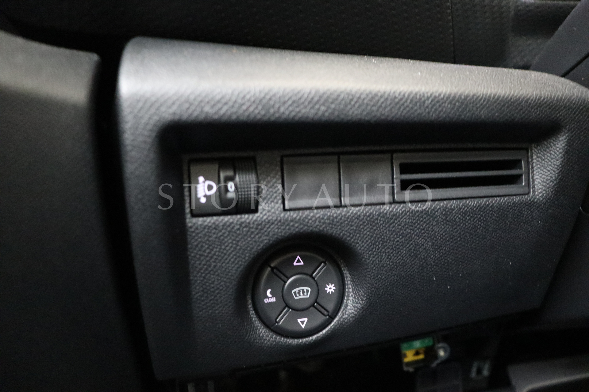 vr7bahnl2se000317-16