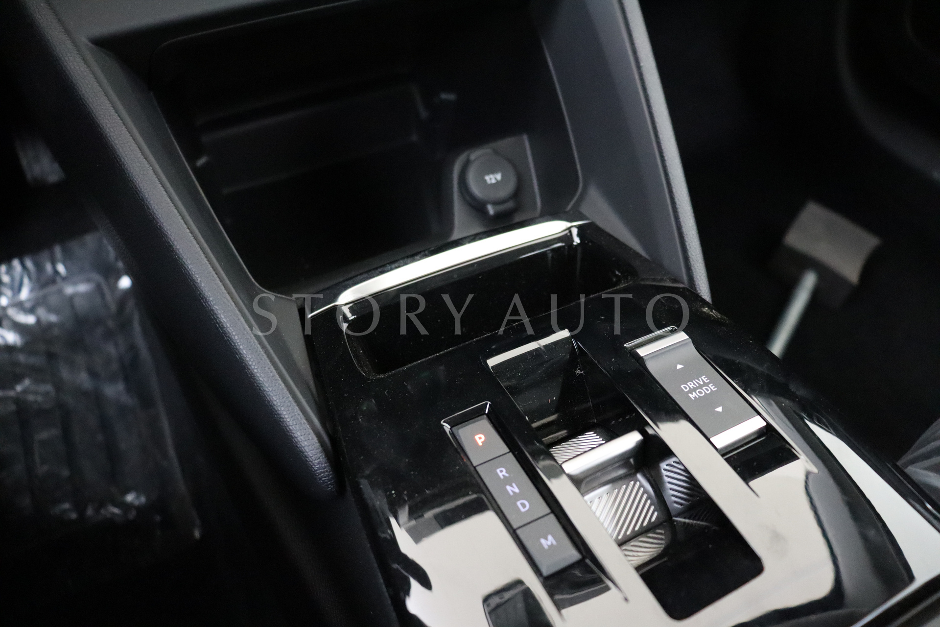 vr7bahnl2se000379-17